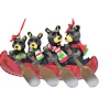 Ornement, canoe, avec famille de 4 ours
