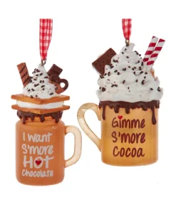 Ornement, tasse de chocolat chaud avec s'mores
